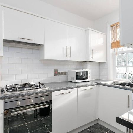 Guestready - Modern 2-Bed For 4 In Golders Green! Лондон Екстер'єр фото