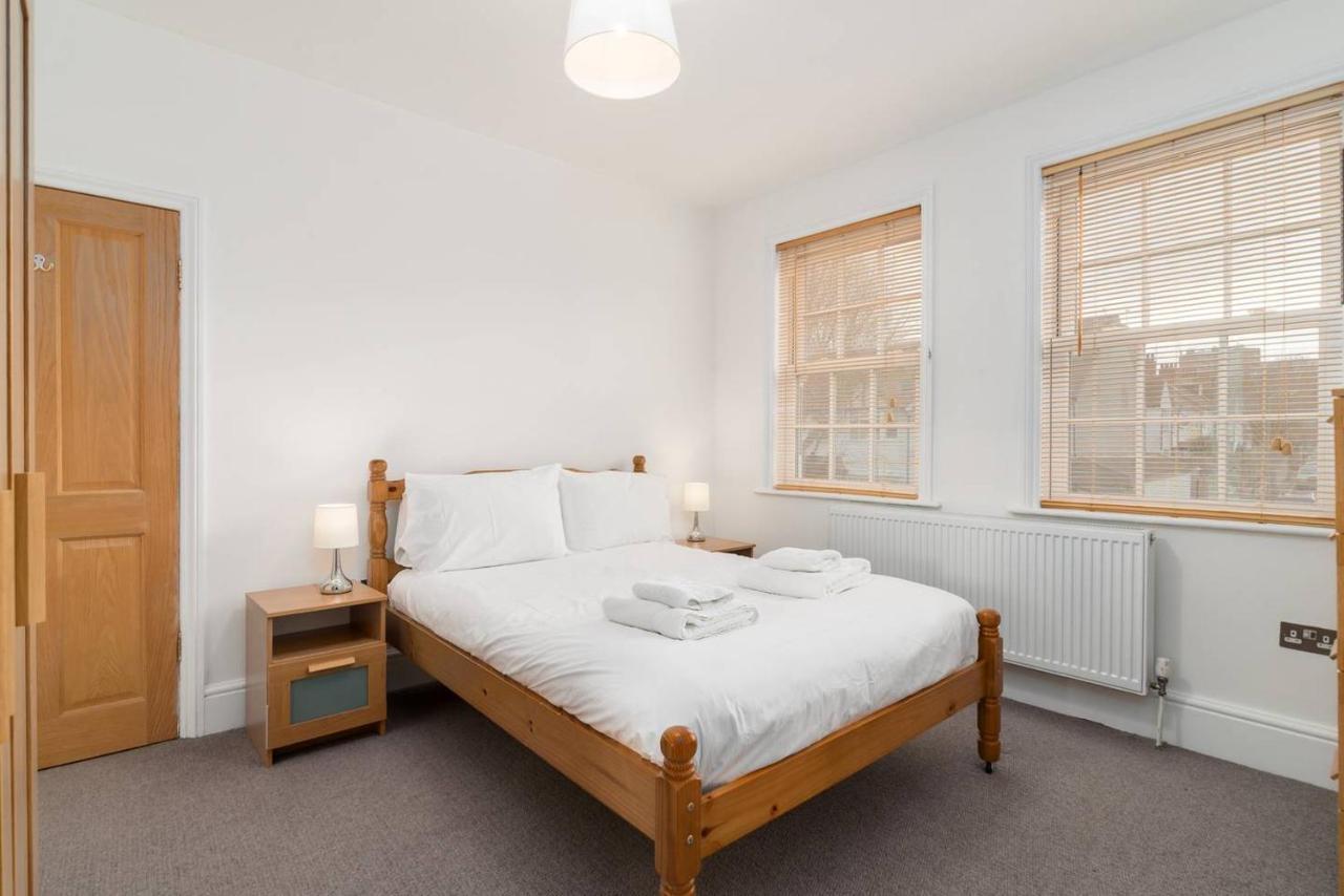 Guestready - Modern 2-Bed For 4 In Golders Green! Лондон Екстер'єр фото