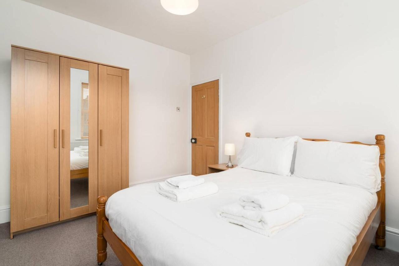 Guestready - Modern 2-Bed For 4 In Golders Green! Лондон Екстер'єр фото
